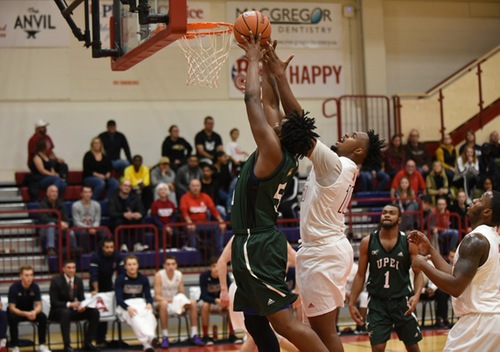 UPEI Panthers edge out Axemen 71-69