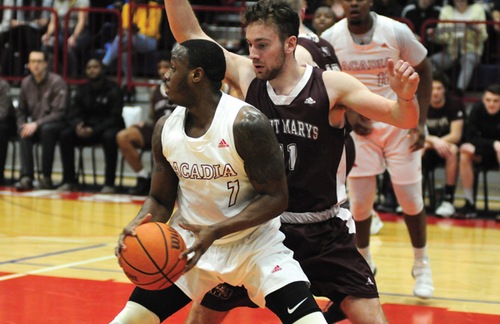 U SPORTS No. 5 Huskies remain undefeated with win over Axemen